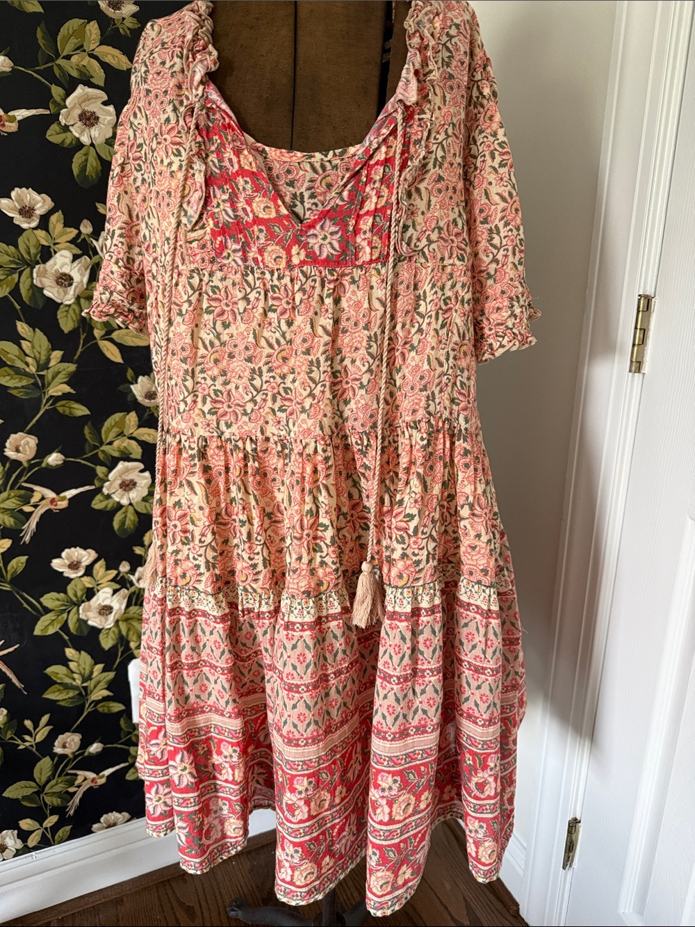 Sundance Boho Floral Tiered Midi Dress, size Petite Large